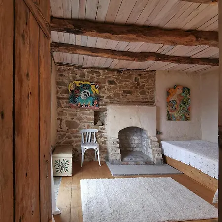 'гнездото', 'the Nest', Rhodope Mountains, Banite Semesterbostad *